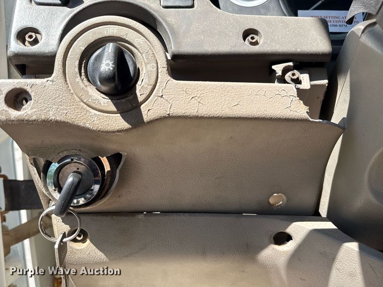 image for item EG8352 2005 Sterling L8500 dump truck