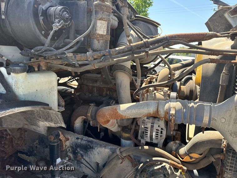 image for item EG8352 2005 Sterling L8500 dump truck