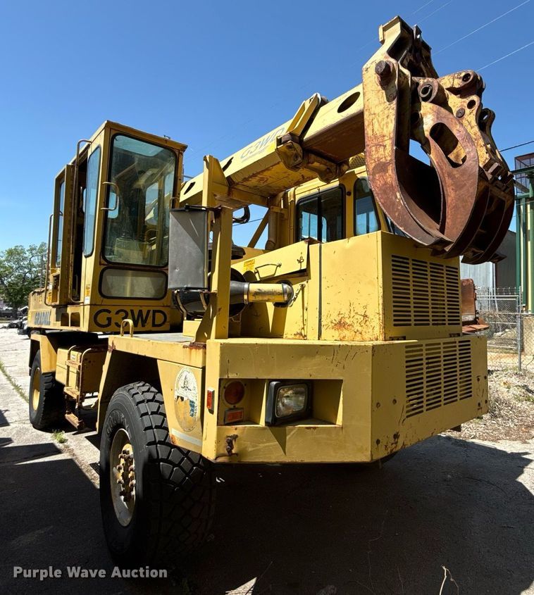 image for item EG8353 1996 Gradall G3WD wheeled excavator