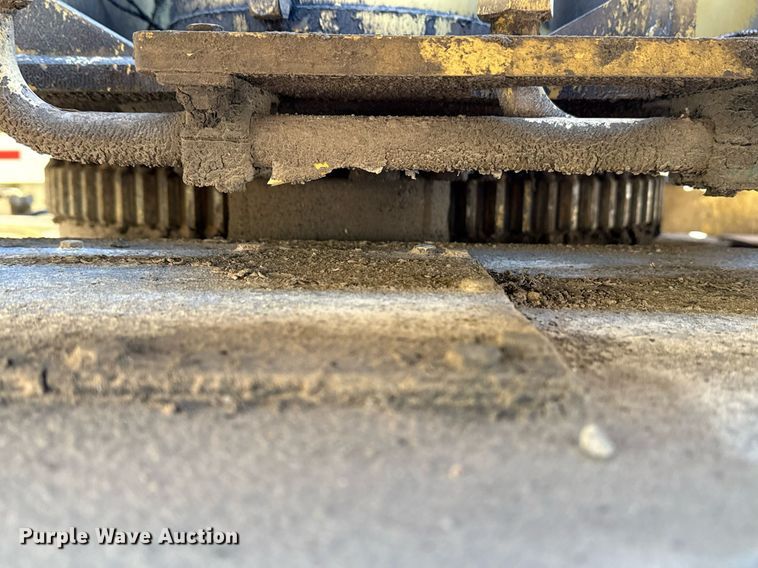 image for item EG8353 1996 Gradall G3WD wheeled excavator