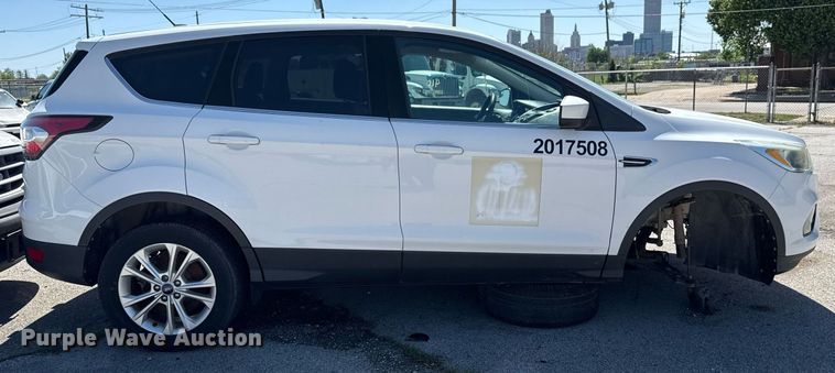 image for item EG8354 2017 Ford Escape SUV