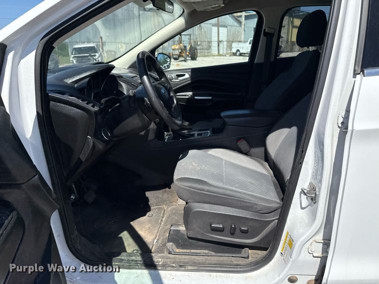 image for item EG8354 2017 Ford Escape SUV