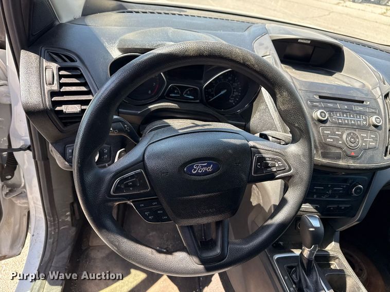 image for item EG8354 2017 Ford Escape SUV