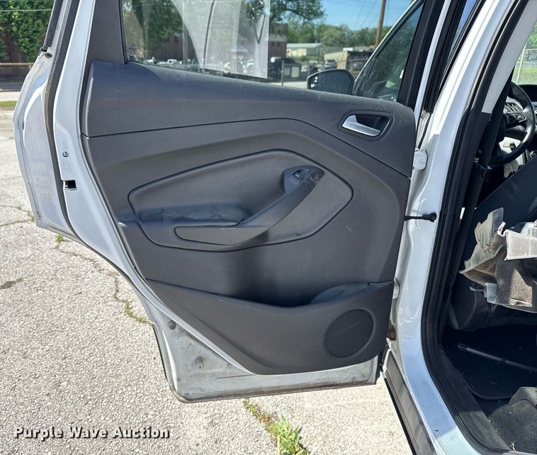 image for item EG8354 2017 Ford Escape SUV