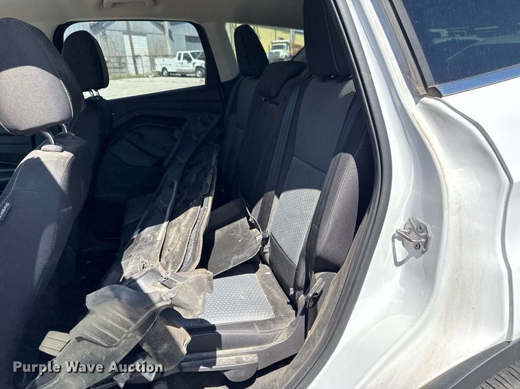 image for item EG8354 2017 Ford Escape SUV