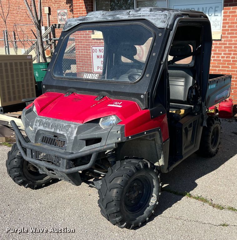 image for item EG8356 2011 Polaris Ranger 800 utility vehicle