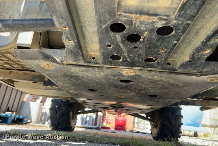 image for item EG8356 2011 Polaris Ranger 800 utility vehicle