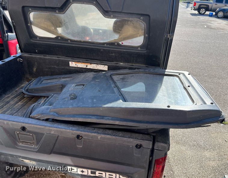 image for item EG8356 2011 Polaris Ranger 800 utility vehicle