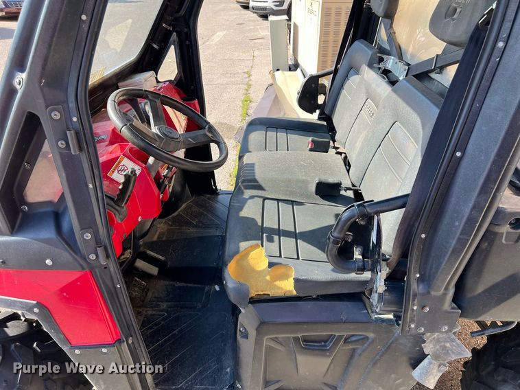 image for item EG8356 2011 Polaris Ranger 800 utility vehicle