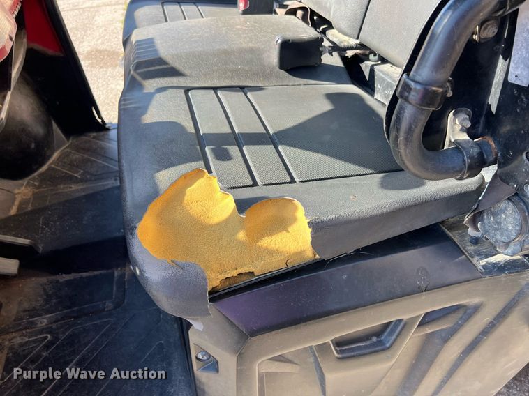 image for item EG8356 2011 Polaris Ranger 800 utility vehicle