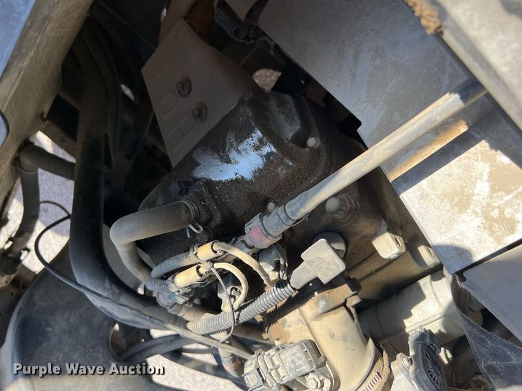 image for item EG8356 2011 Polaris Ranger 800 utility vehicle