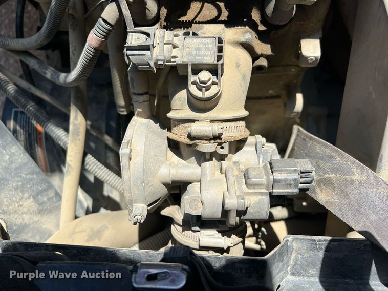 image for item EG8356 2011 Polaris Ranger 800 utility vehicle