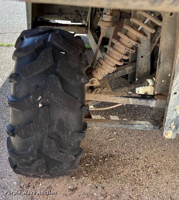 image for item EG8356 2011 Polaris Ranger 800 utility vehicle