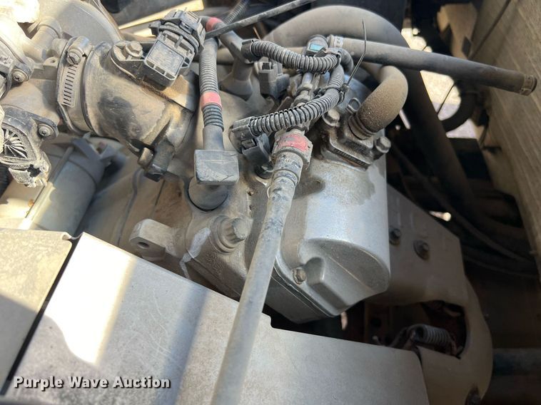 image for item EG8357 2011 Polaris Ranger XP utility vehicle