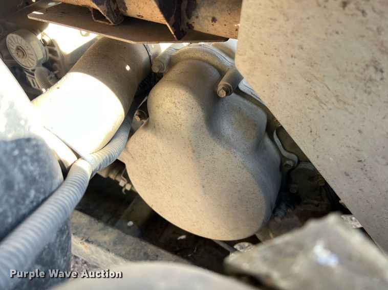 image for item EG8357 2011 Polaris Ranger XP utility vehicle