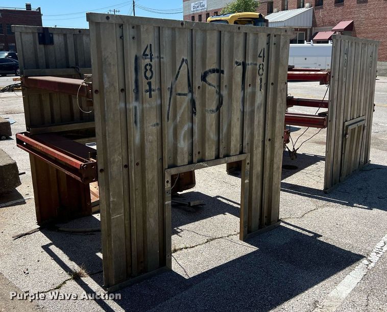 image for item EG8359 (2) Speed Shore 6x6-R-SS trench boxes