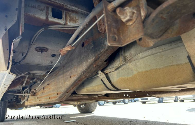 image for item EG8360 2003 Ford F150 SuperCab pickup truck