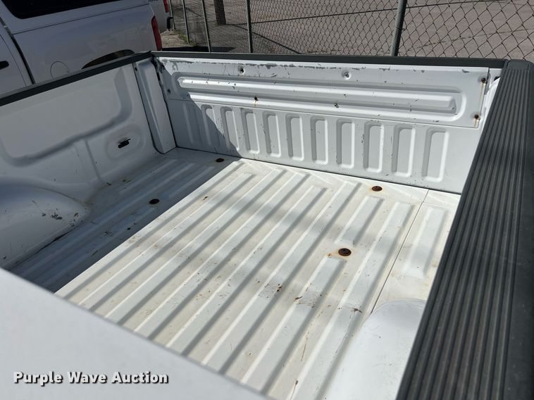 image for item EG8360 2003 Ford F150 SuperCab pickup truck