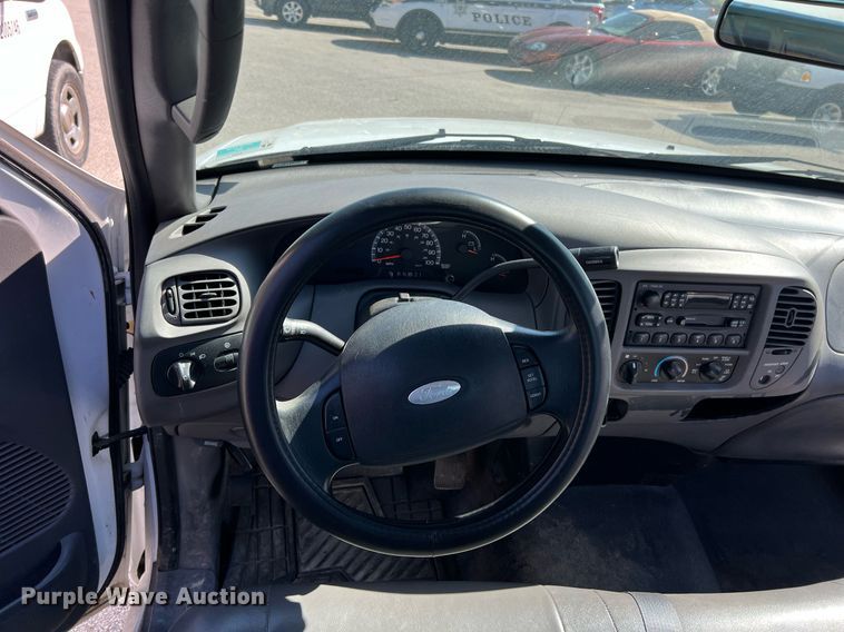 image for item EG8360 2003 Ford F150 SuperCab pickup truck