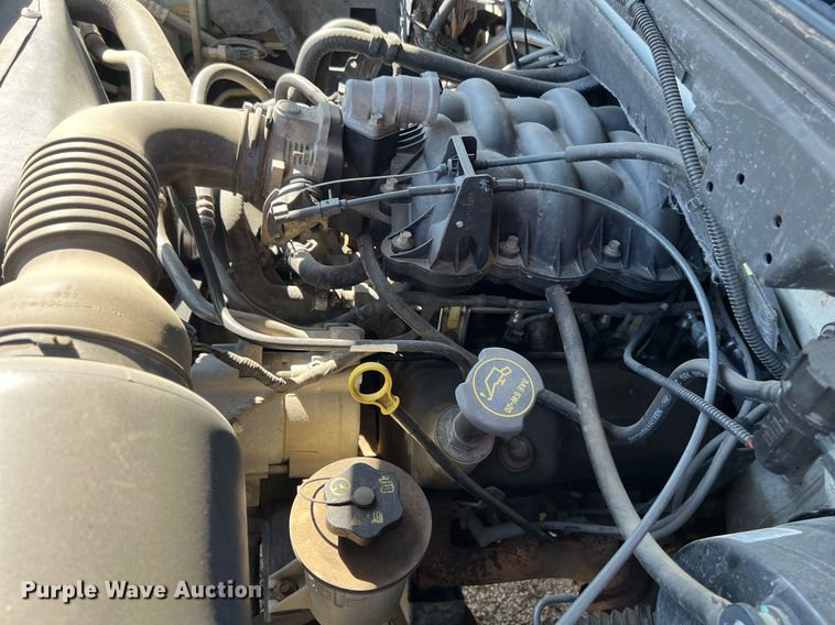 image for item EG8360 2003 Ford F150 SuperCab pickup truck