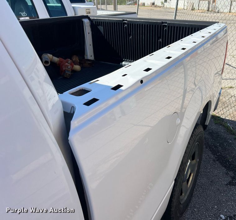 image for item EG8361 2005 Ford F150 SuperCab pickup truck