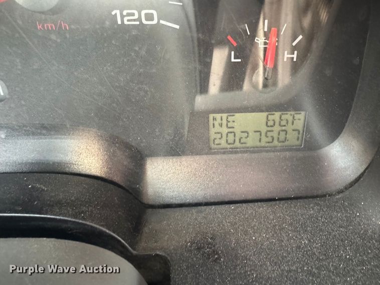 image for item EG8361 2005 Ford F150 SuperCab pickup truck