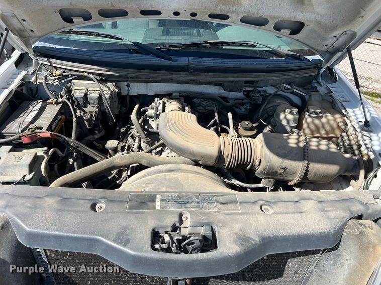 image for item EG8361 2005 Ford F150 SuperCab pickup truck