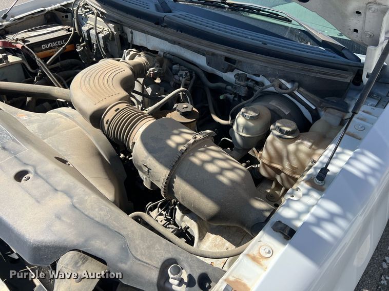 image for item EG8361 2005 Ford F150 SuperCab pickup truck