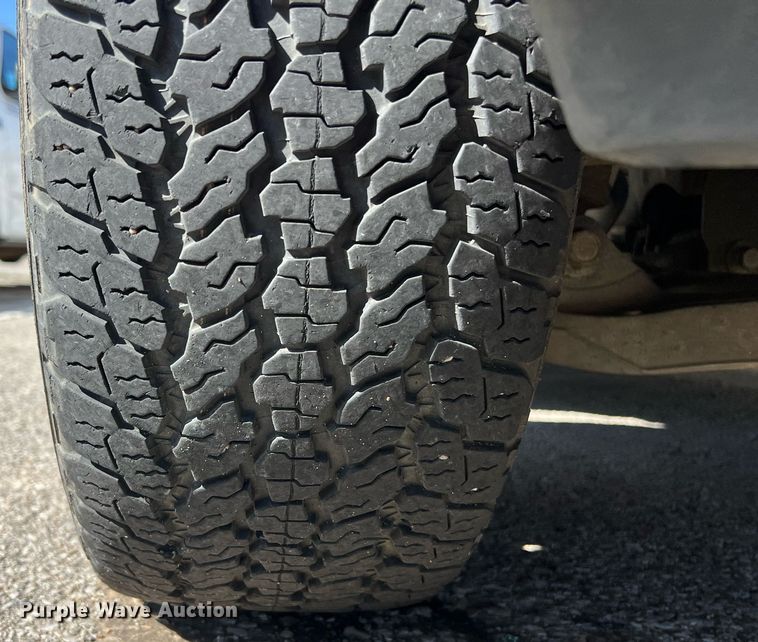 image for item EG8361 2005 Ford F150 SuperCab pickup truck