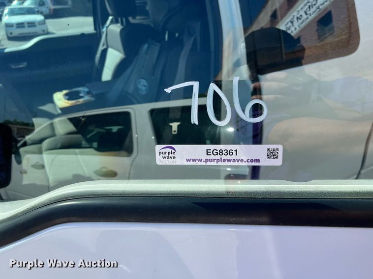 image for item EG8361 2005 Ford F150 SuperCab pickup truck