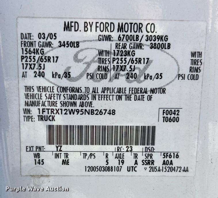 image for item EG8361 2005 Ford F150 SuperCab pickup truck