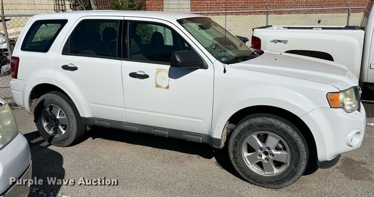 image for item EG8362 2011 Ford Escape SUV