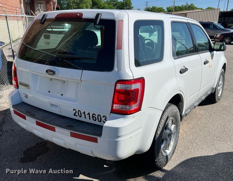 image for item EG8362 2011 Ford Escape SUV