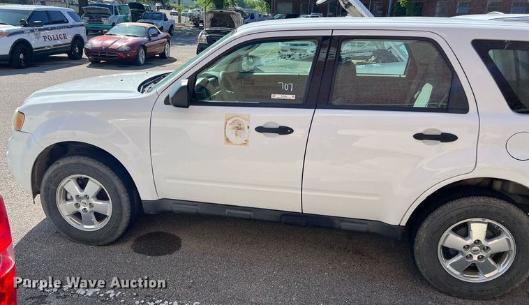 image for item EG8362 2011 Ford Escape SUV