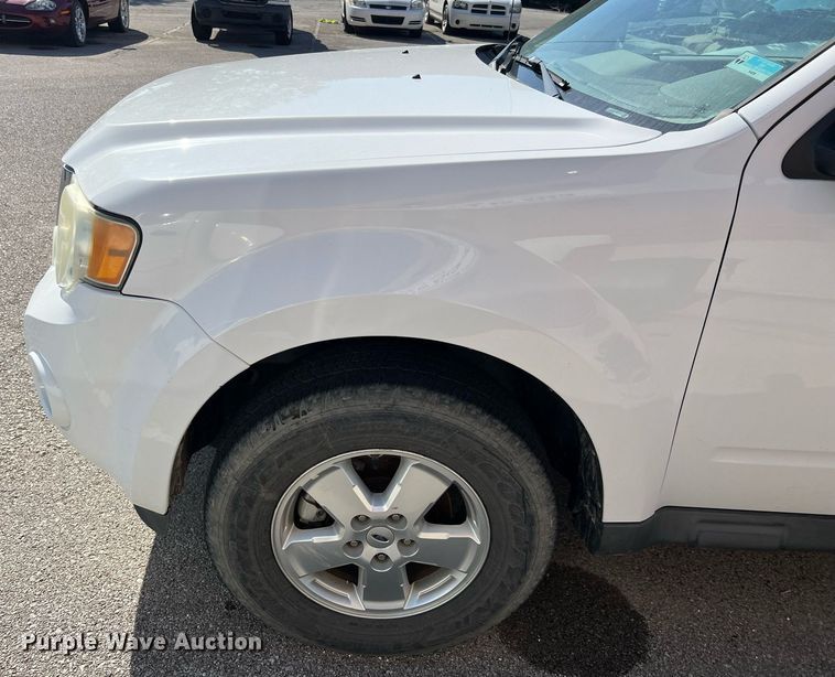 image for item EG8362 2011 Ford Escape SUV