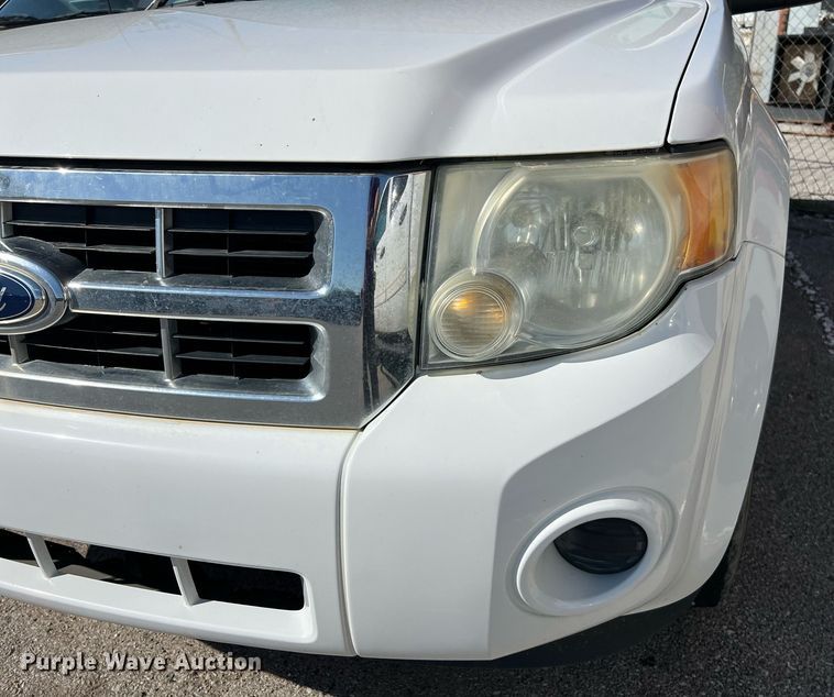 image for item EG8362 2011 Ford Escape SUV