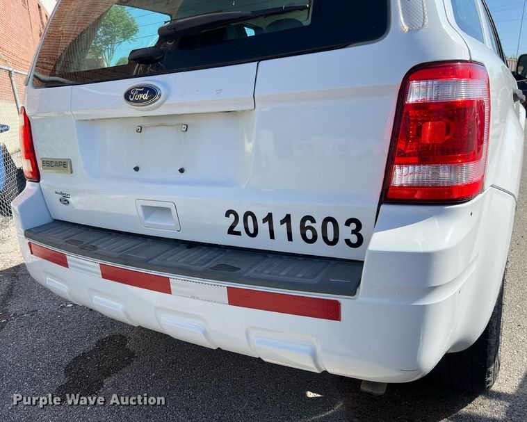 image for item EG8362 2011 Ford Escape SUV