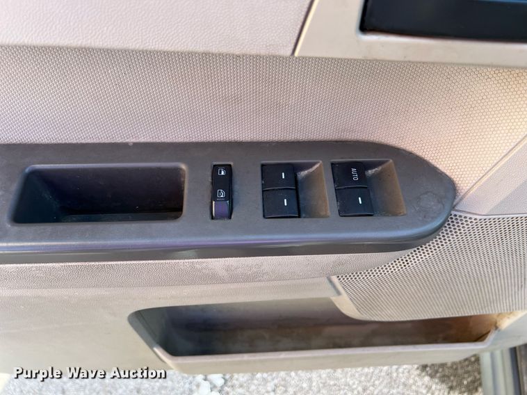 image for item EG8362 2011 Ford Escape SUV