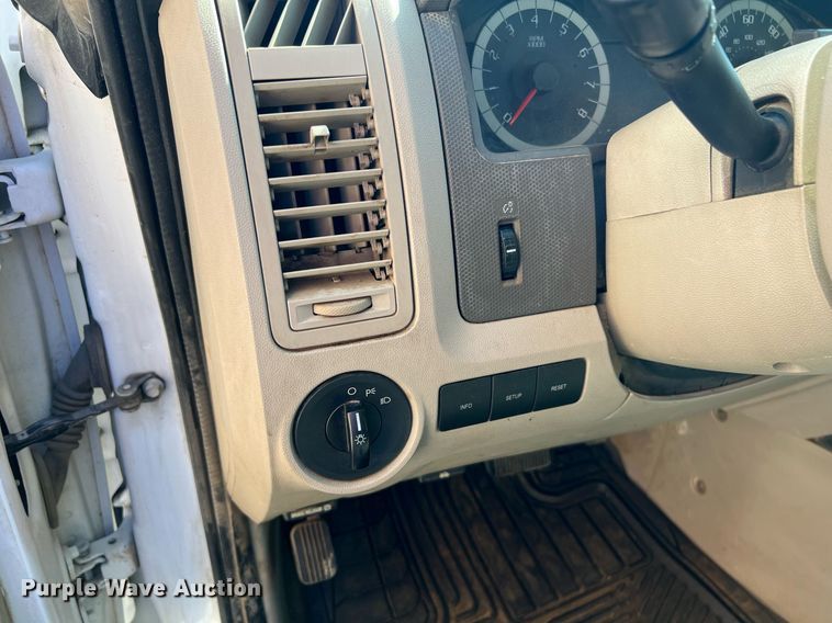 image for item EG8362 2011 Ford Escape SUV