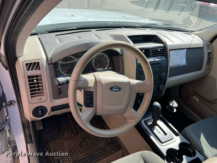 image for item EG8362 2011 Ford Escape SUV