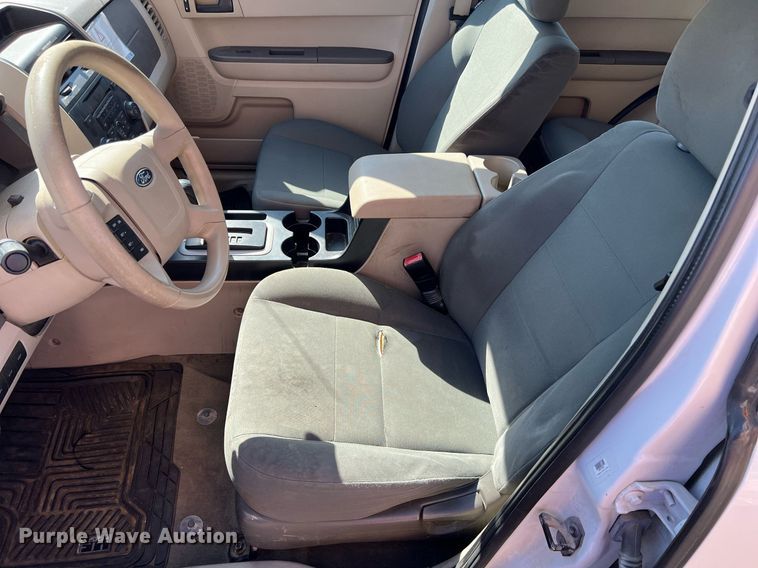 image for item EG8362 2011 Ford Escape SUV