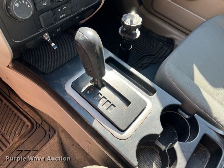 image for item EG8362 2011 Ford Escape SUV