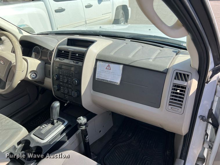 image for item EG8362 2011 Ford Escape SUV