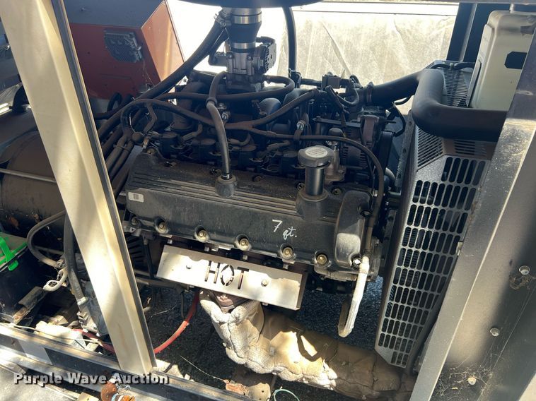 image for item EG8365 2006 Generac QT04554JNSNA generator