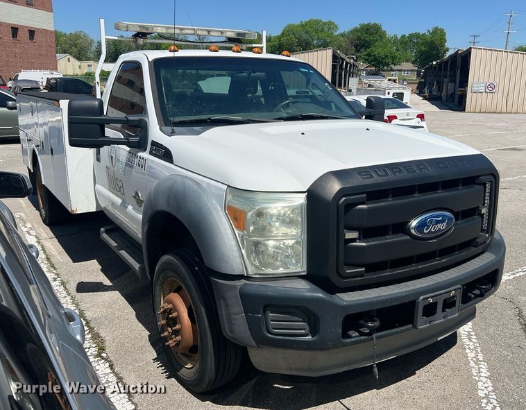 image for item EG8367 2011 Ford F450 Super Duty utility / service truck