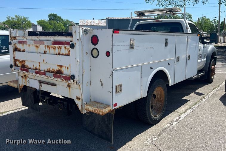 image for item EG8367 2011 Ford F450 Super Duty utility / service truck