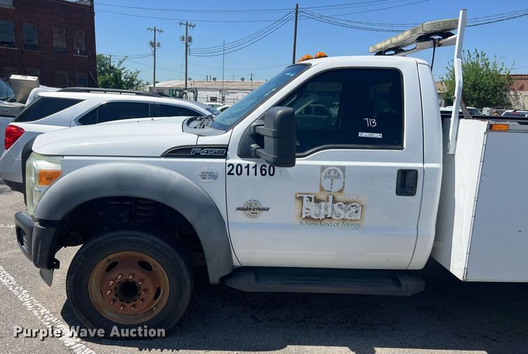 image for item EG8367 2011 Ford F450 Super Duty utility / service truck