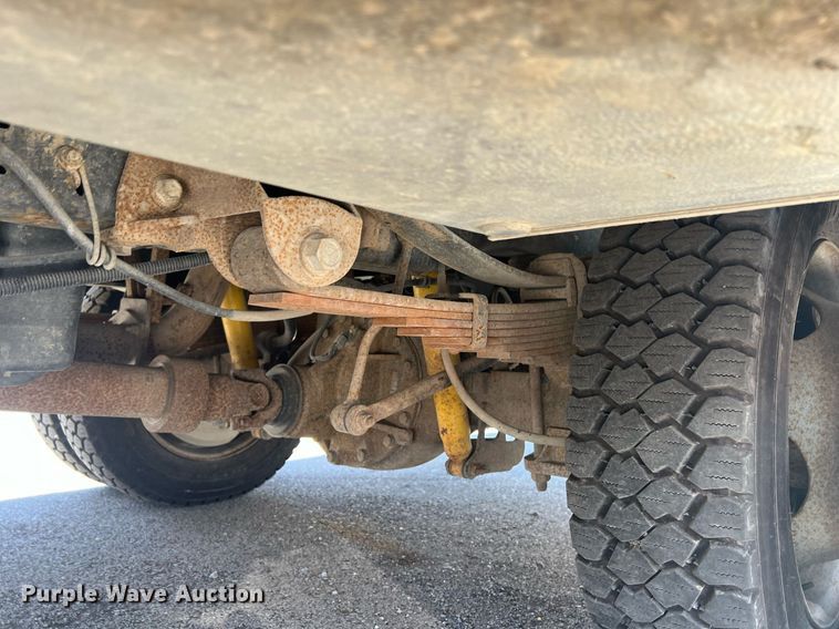 image for item EG8367 2011 Ford F450 Super Duty utility / service truck