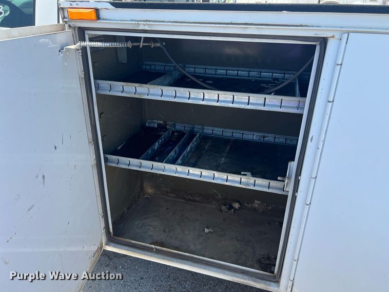 image for item EG8367 2011 Ford F450 Super Duty utility / service truck