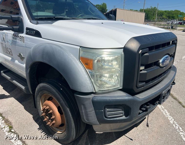 image for item EG8367 2011 Ford F450 Super Duty utility / service truck